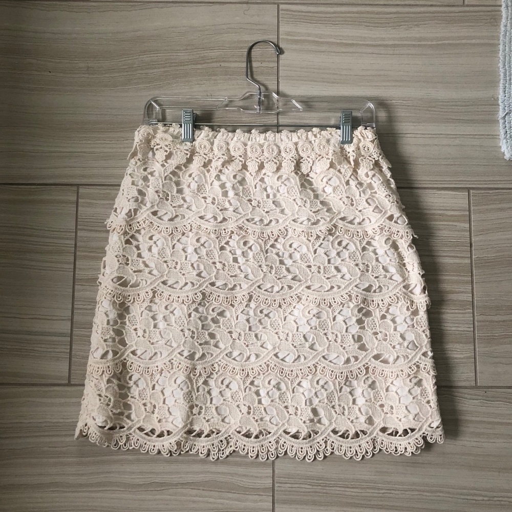 Cream lace pencil skirt